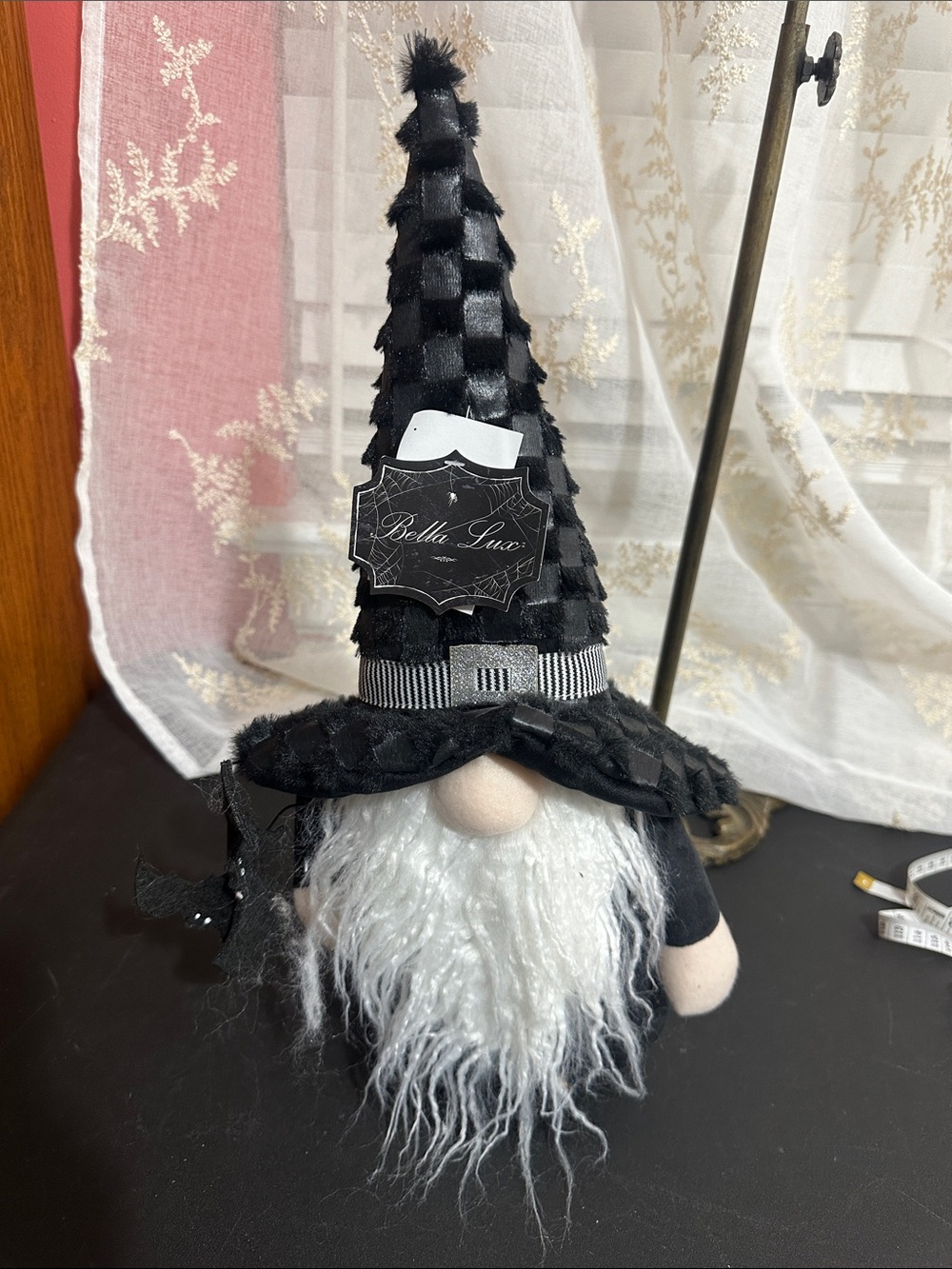 Bella lux Halloween gnome with bats 🦇